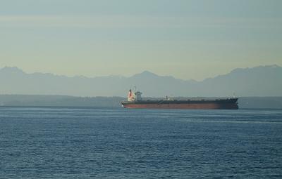 grain%20ship%20with%20olympics.jpg